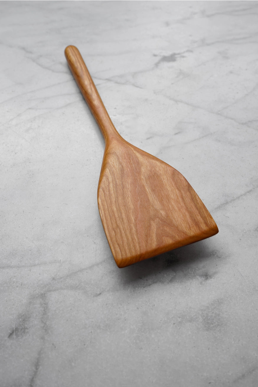 Wide Cherry Flipper Spatula