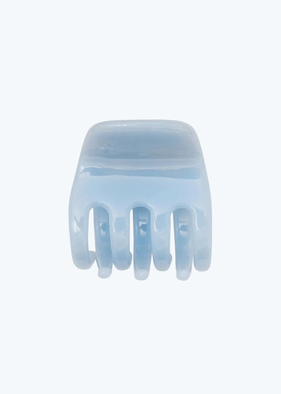 light blue cellulose clip