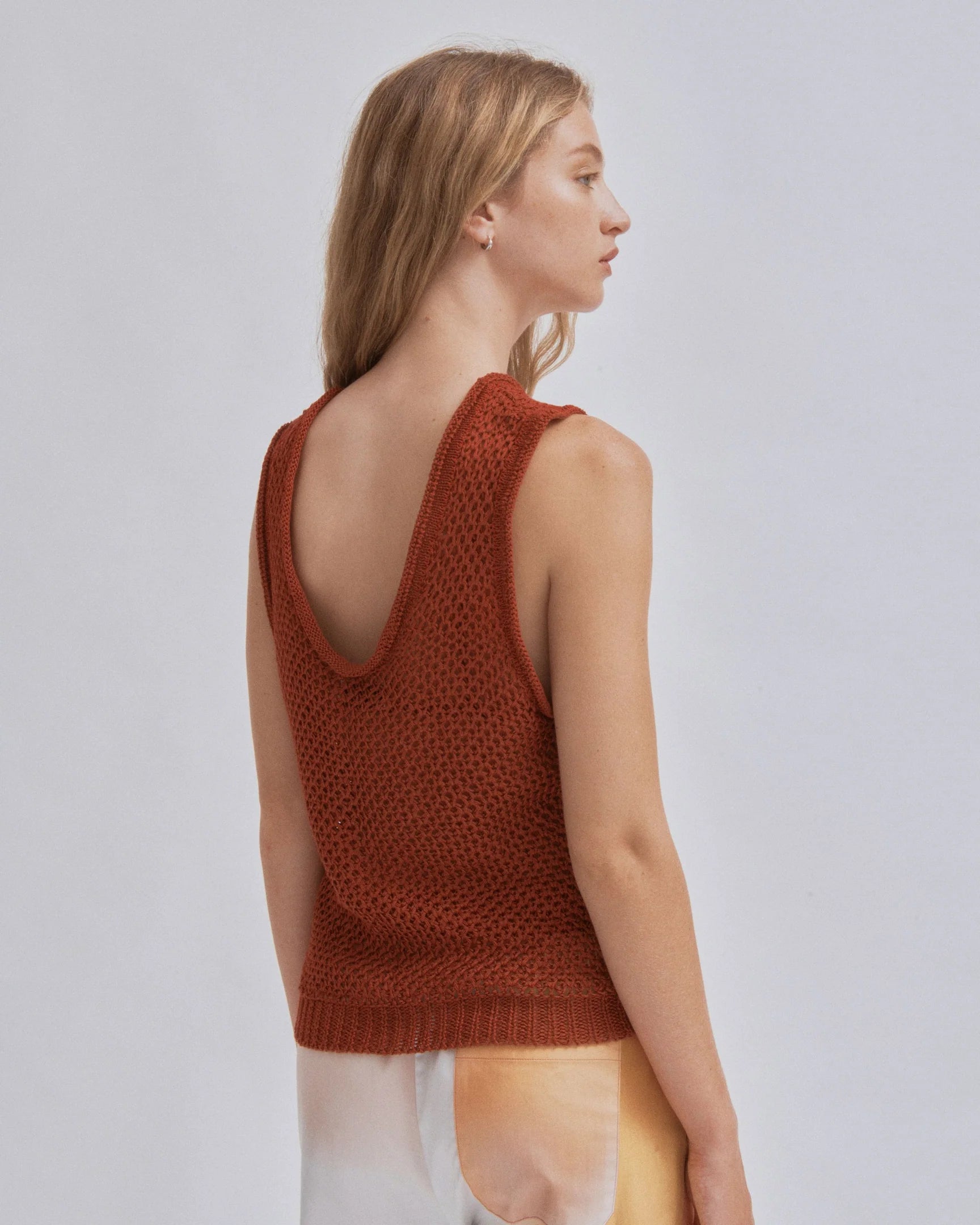 Linen Tank // Brick