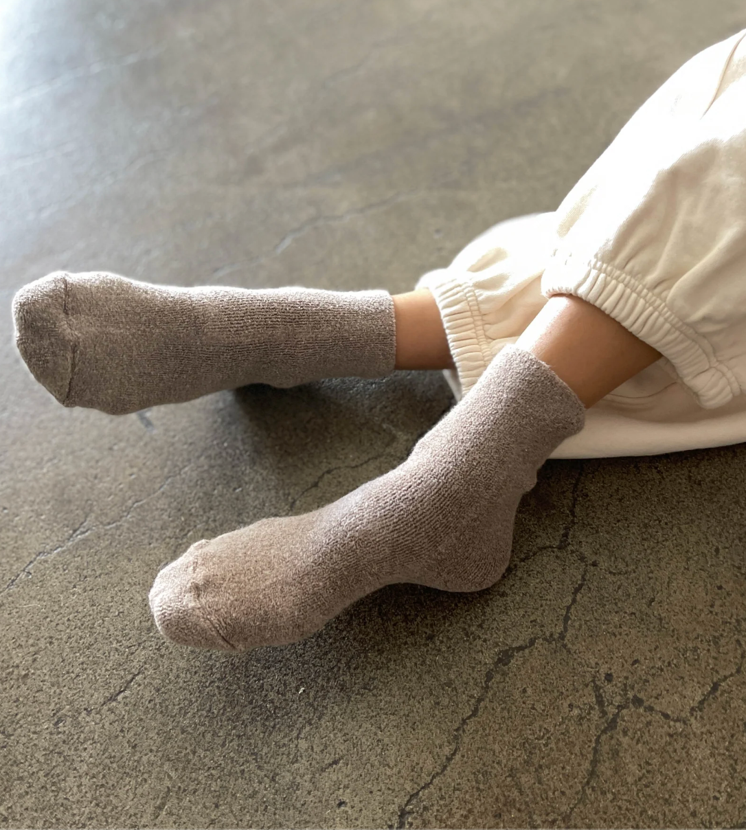 Cloud Socks // Frappe