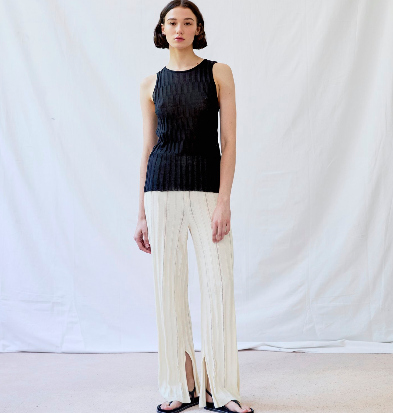 Bari Top // Black