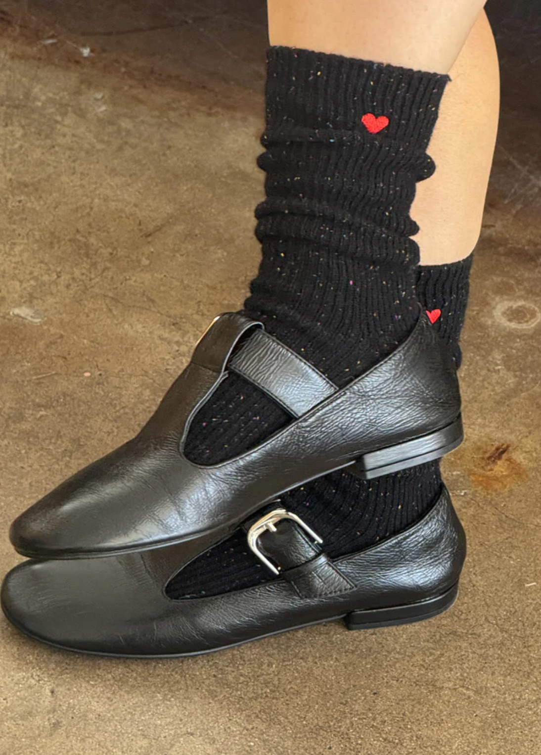 Embroidered Snow Socks // Black