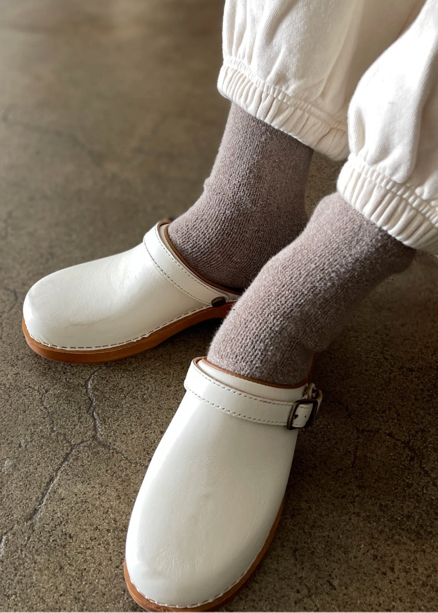 Cloud Socks // Frappe