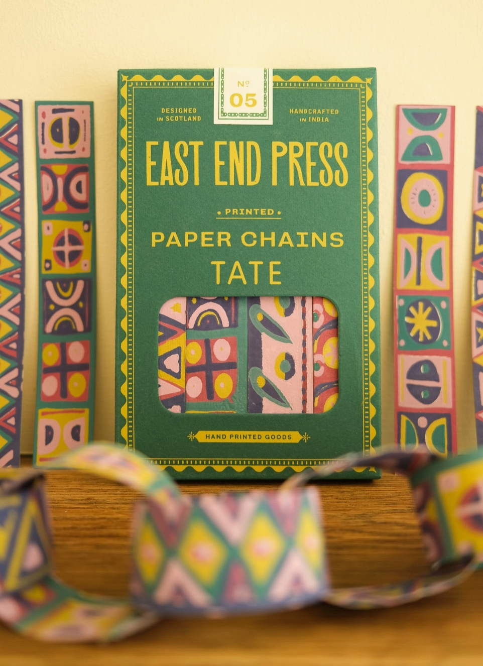 Bloomsbury Paper Chain Kit
