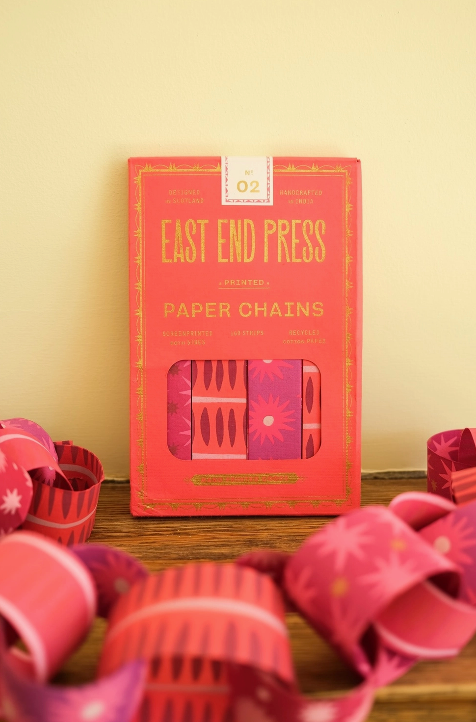 Pink and Red Paper Chain Kit