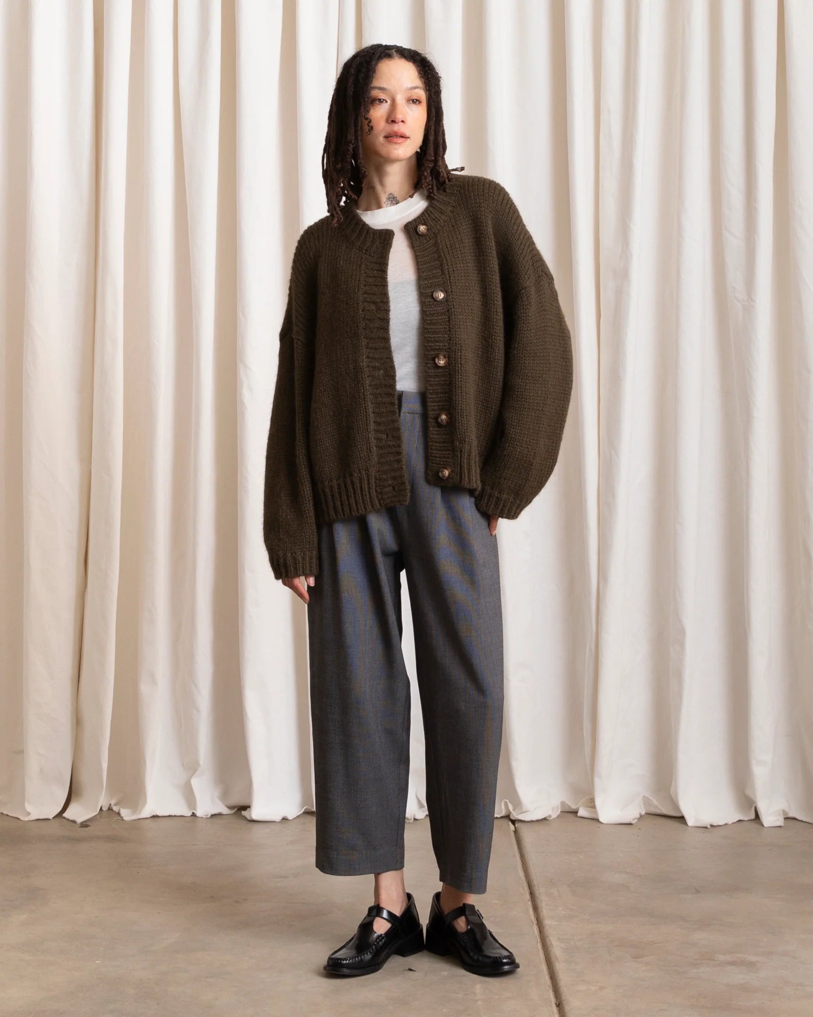 Merino Crew Neck Cardigan // Olive