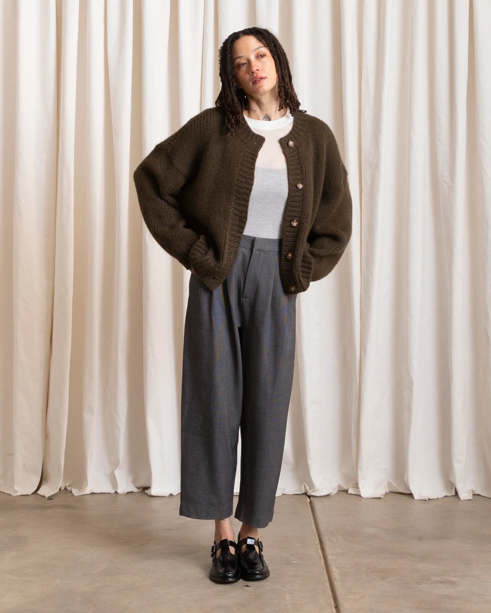 Merino Crew Neck Cardigan // Olive