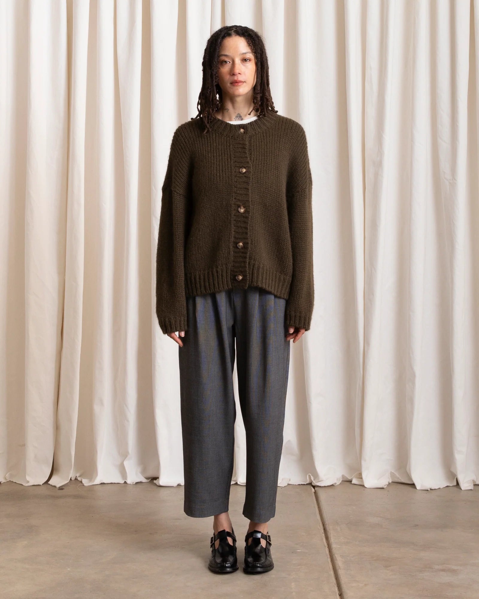 Merino Crew Neck Cardigan // Olive