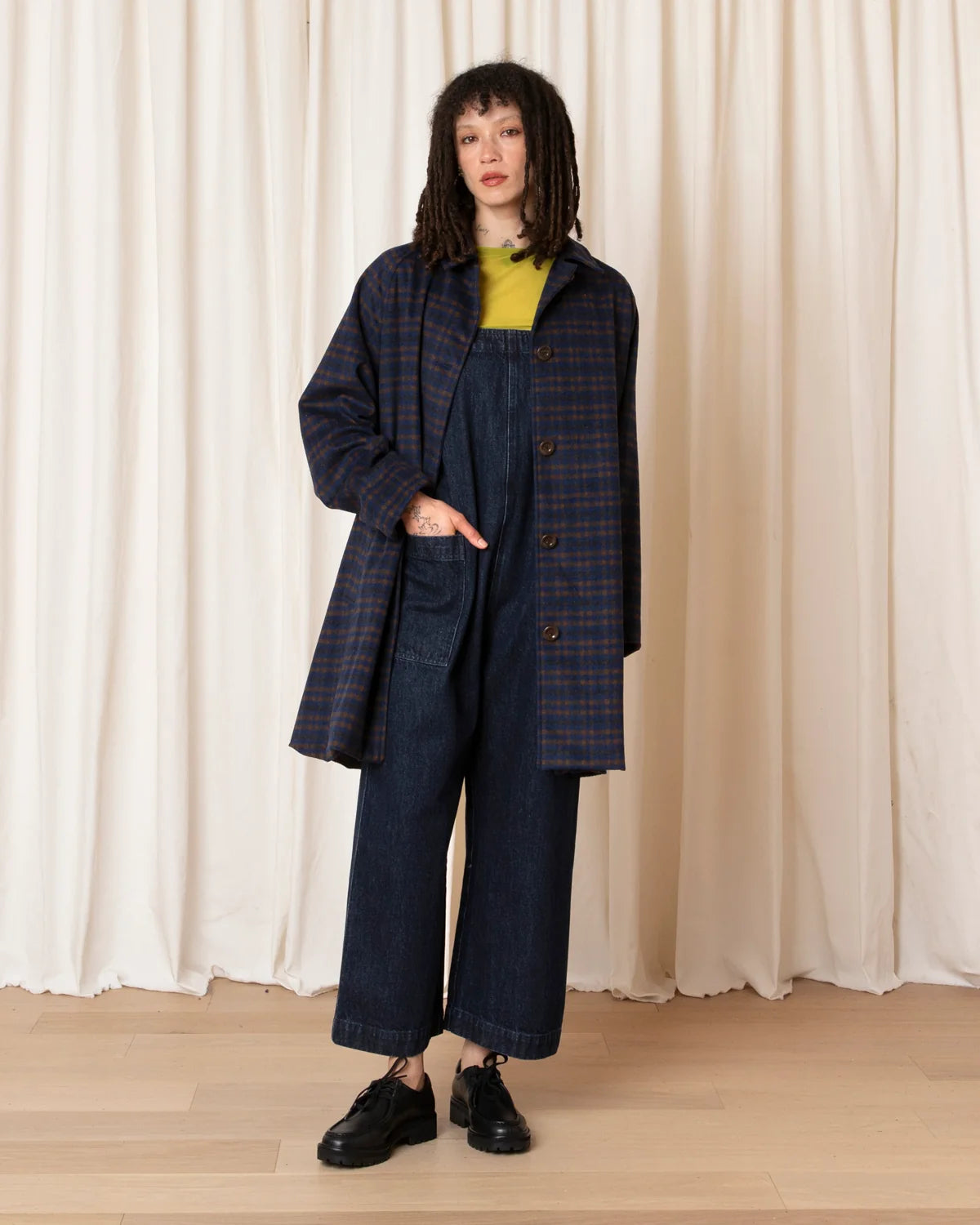 Ali Golden Short Trench – Copper/Blue Plaid