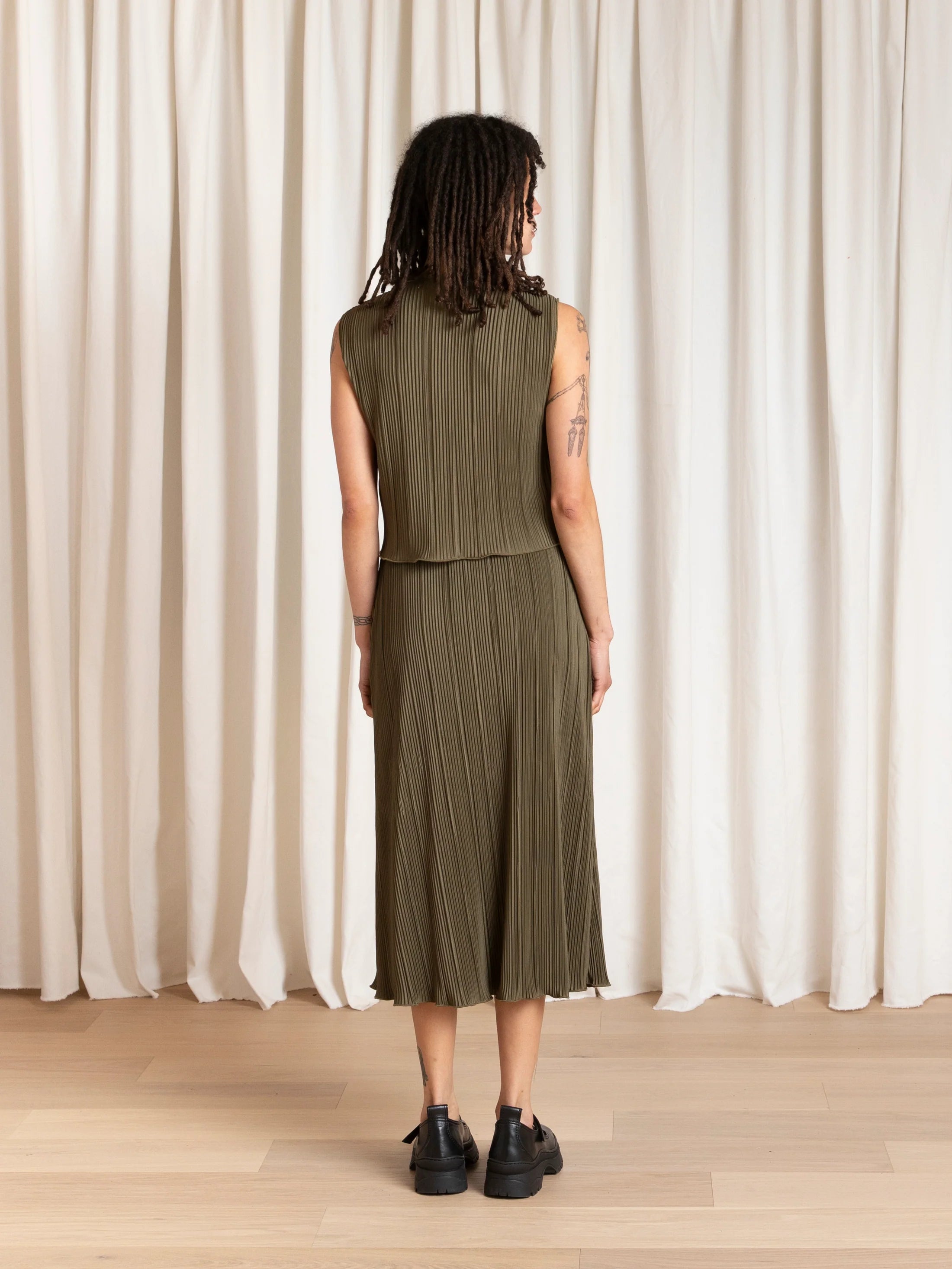 High Neck Pleated Tank // Olive