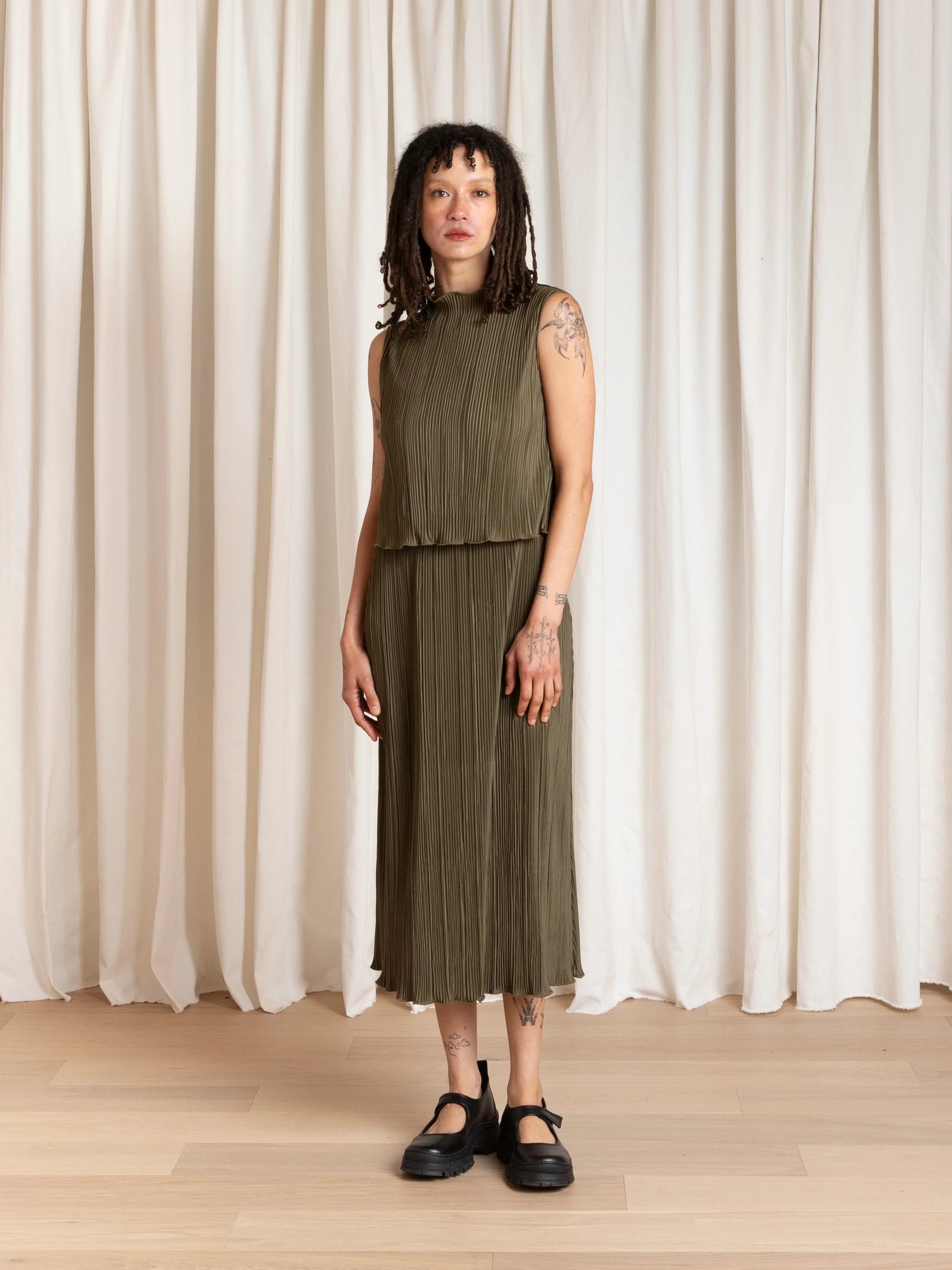 Pleated Midi Skirt // Olive