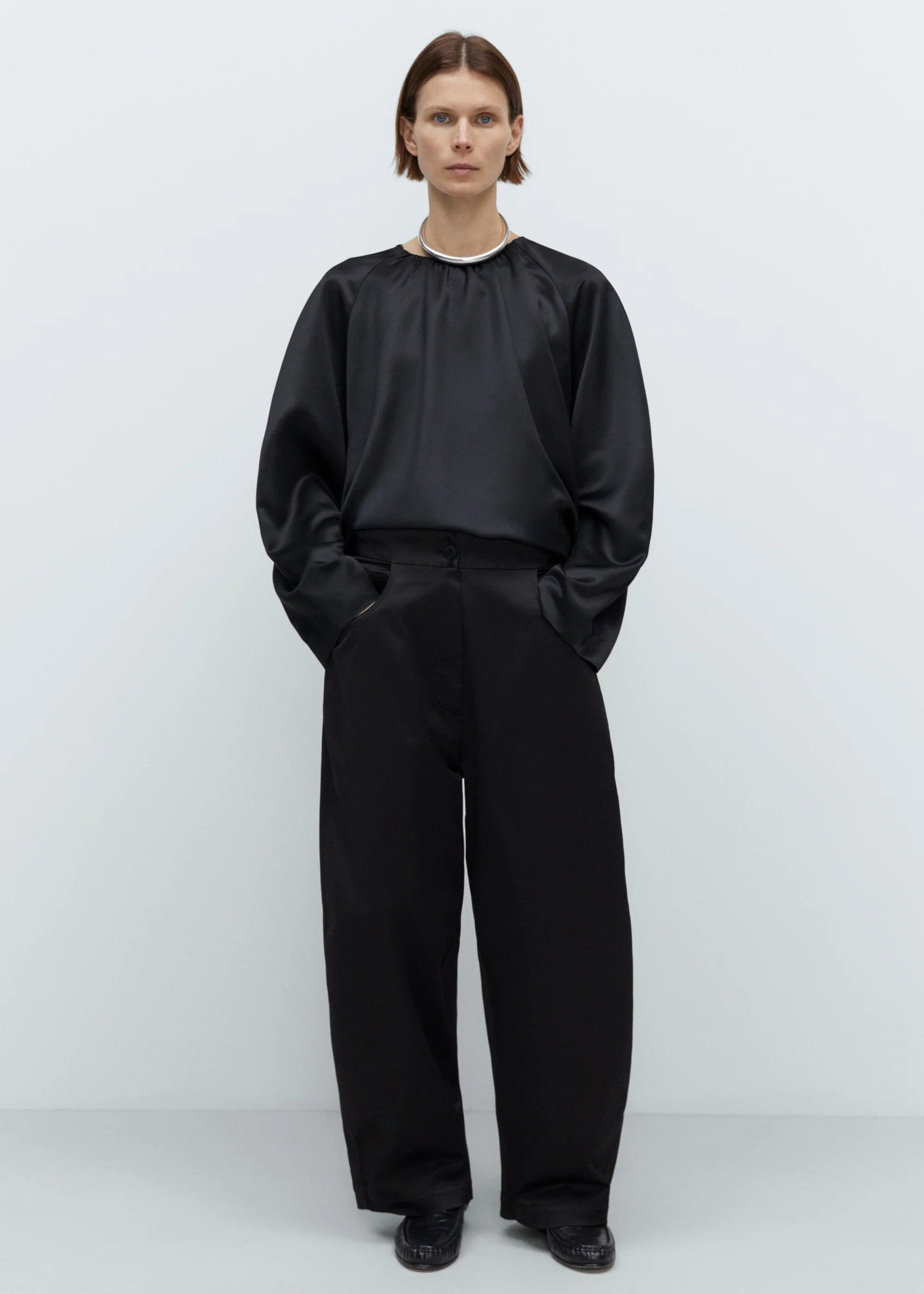 Satin Curved Pants // Black