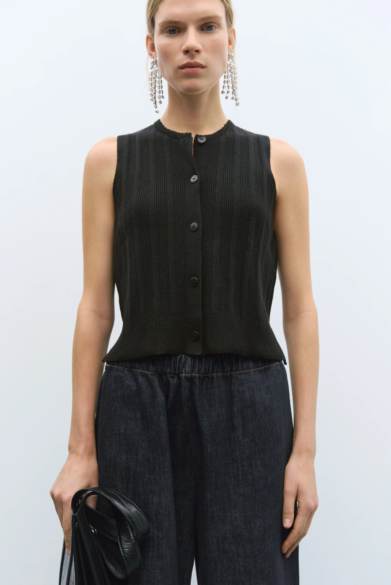 Merino Wool Ribbed Waistcoat // Black