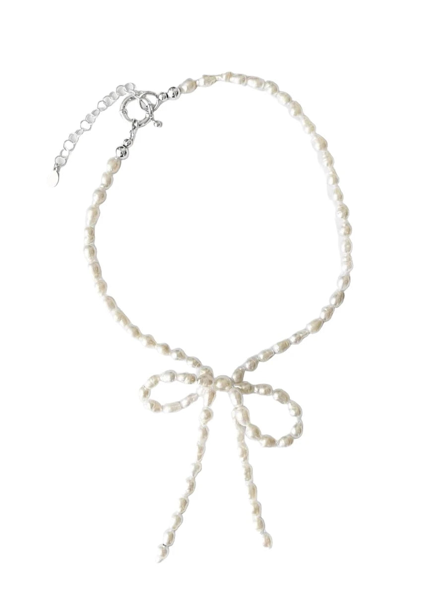 Margot Necklace // Pearls