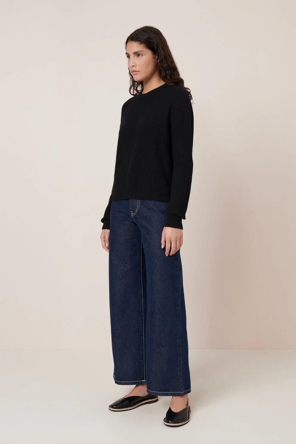 Escape Crew // Black