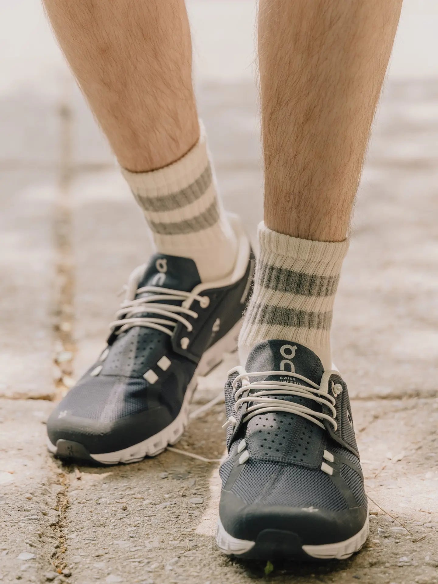 The Mono Stripe Quarter Crew // Gray Heather