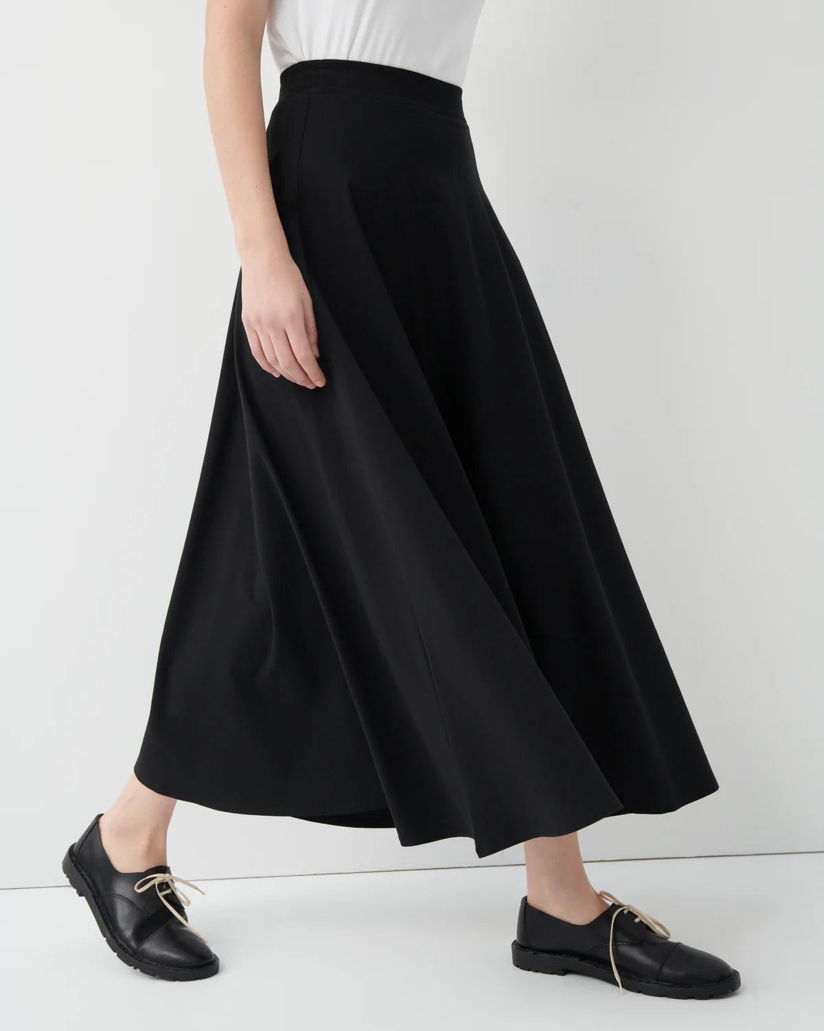 Sphere Skirt // Black