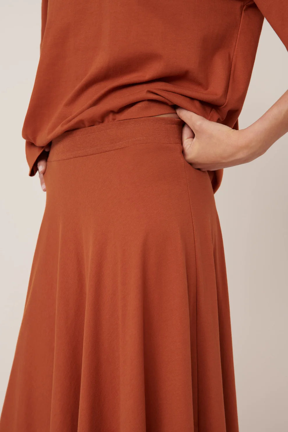 Sphere Skirt // Clay Red